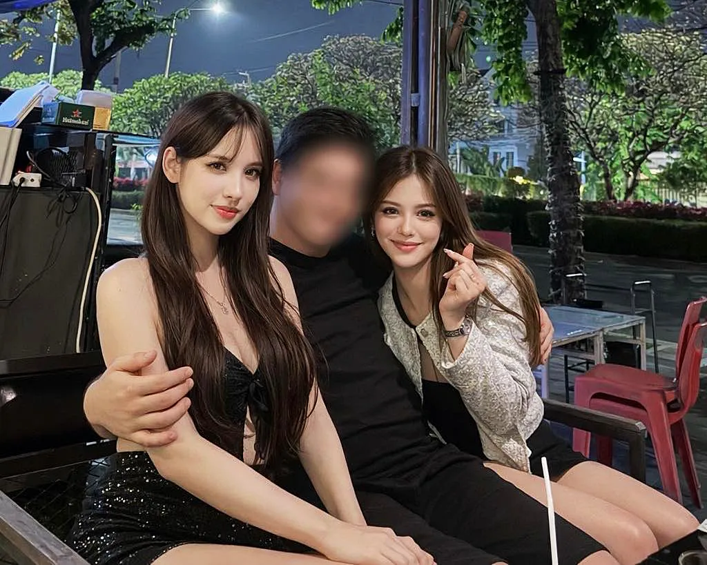 뉴비지니스 가라오케는 필수코스