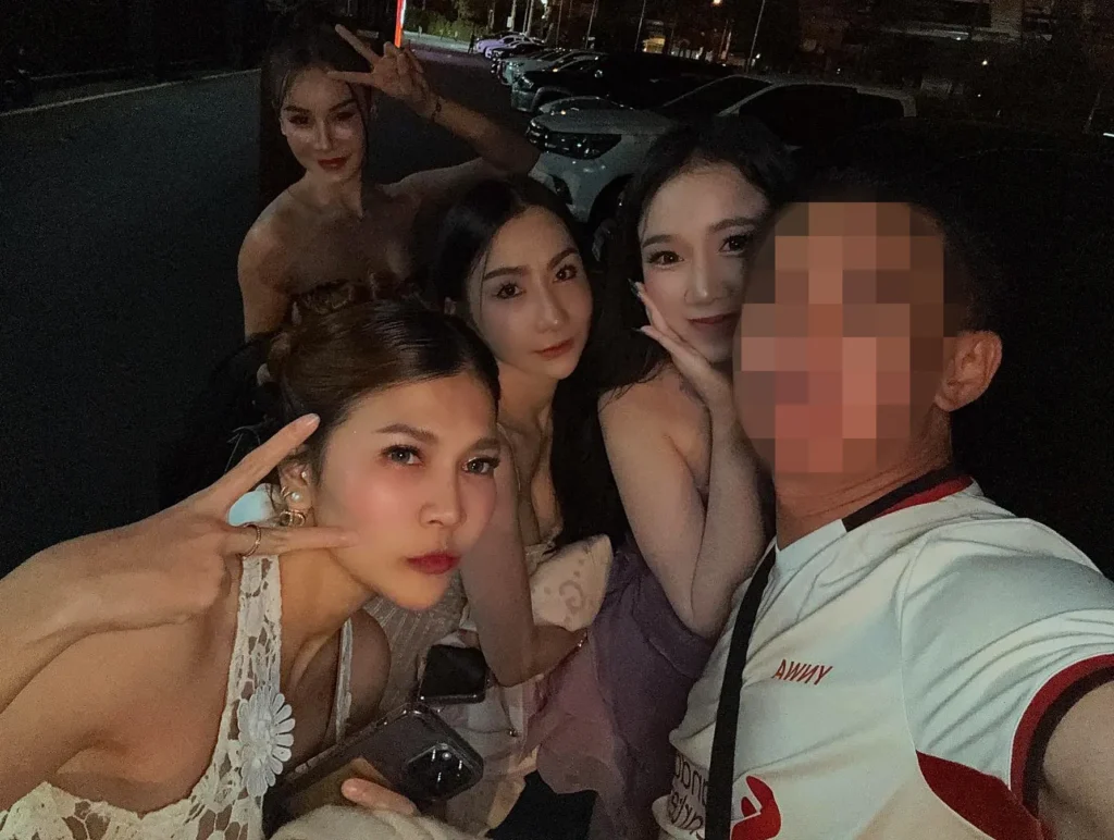 파타야 밤문화 1등은 가라오케